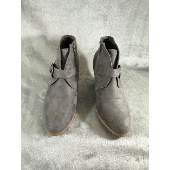 Maurices Boots Women's 7.5 Grey Trina 3" heels ankle booties w/ Buckle - Picture 12 of 16